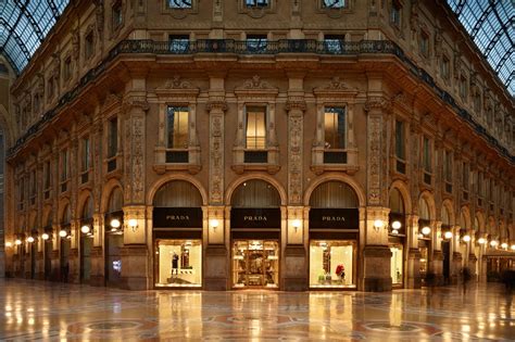 osservatorio prada milano galleria|fondazione prada milano.